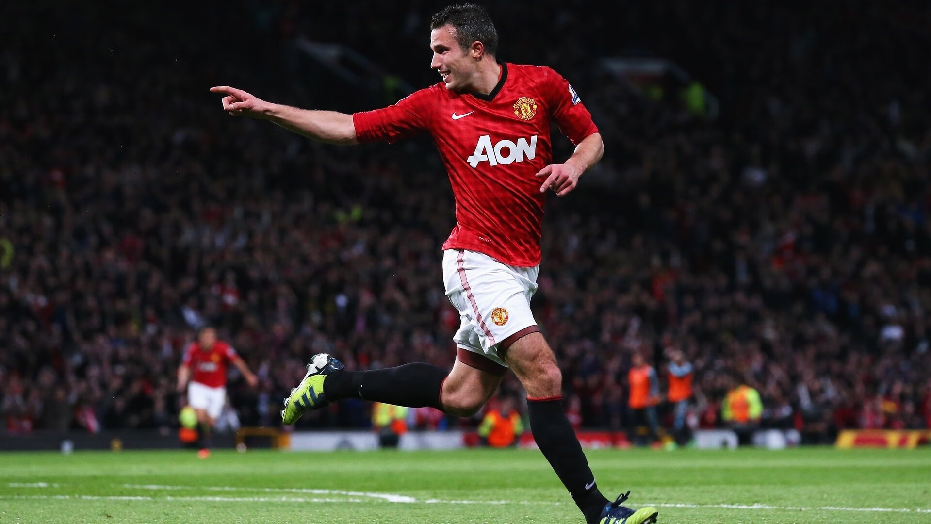 巴塞罗那惨败被淘汰,门兴晋级八强,巴塞罗那的门将叫什么名字