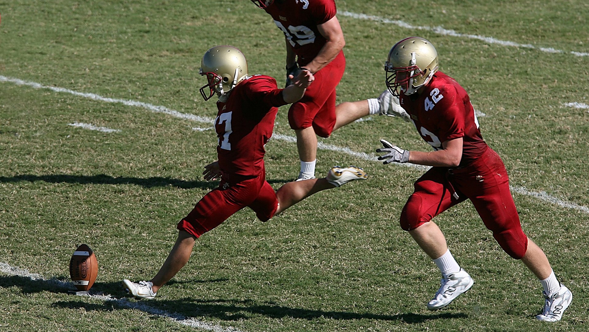 中国青少年篮球均衡发展政策探讨，《中国青少年篮球训练教学大纲》