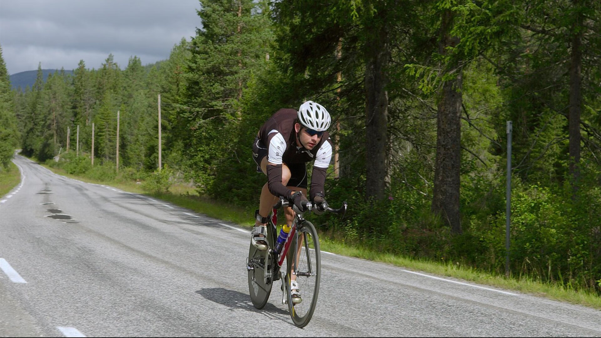 九游体育-博卡身体对抗强硬但难以掌控节奏，博卡啥意思